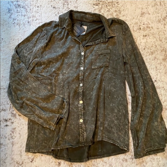 Chaser Vintage Forest Green/Smoke Blk Button Down - Picture 2 of 6